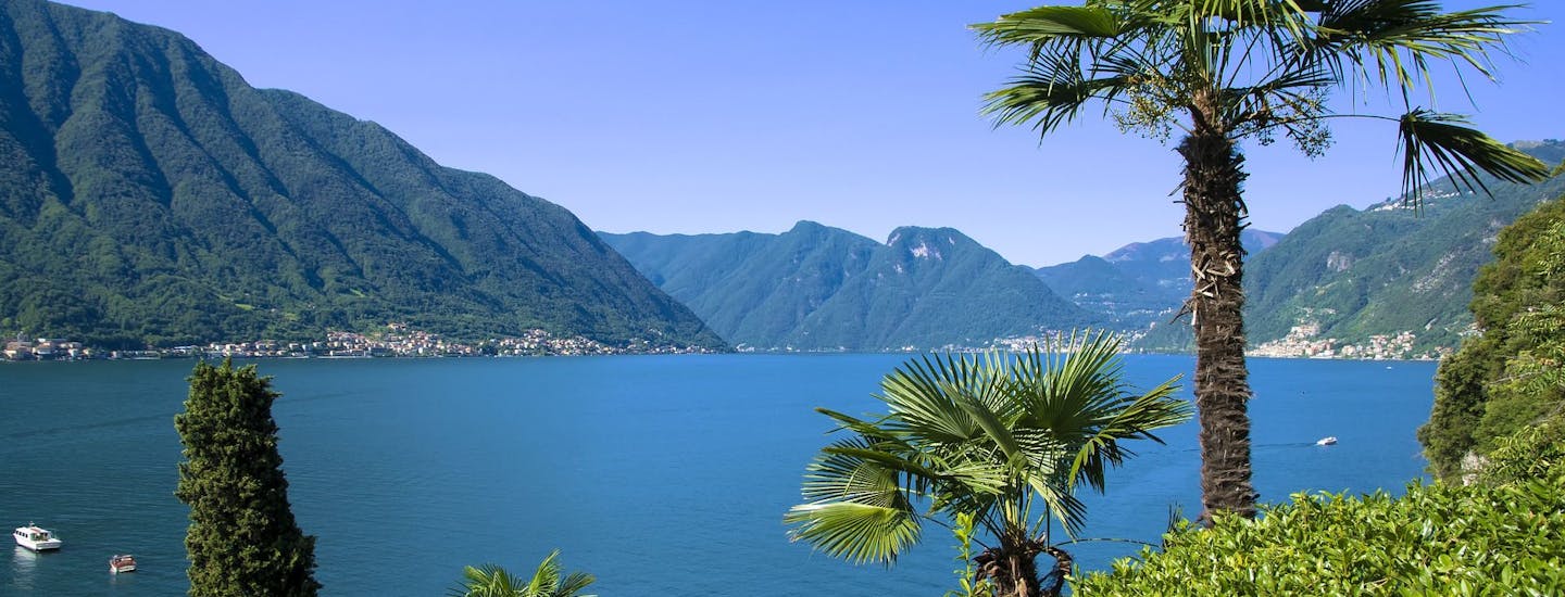 Den smukke udsigt over Comosøen i Faggeto Lario