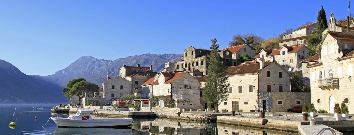 Billige rejser til Dobrota i Montenegro